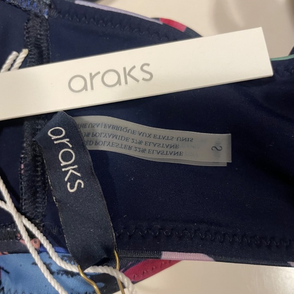 NWT Araks Midnight Floral Yelena Bikini Top and Yumi Hipster Size S - Picture 7 of 8
